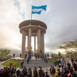 F49c8YWW0AEZBxo
